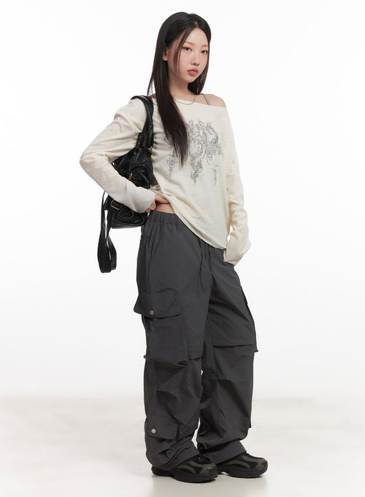 Graphic Off-Shoulder Long Sleeve Top CA518