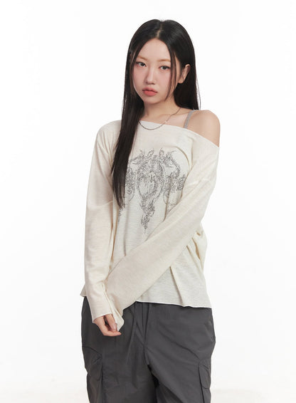 Graphic Off-Shoulder Long Sleeve Top CA518