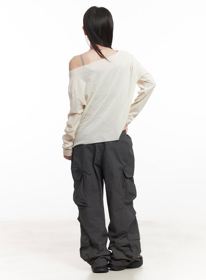 Graphic Off-Shoulder Long Sleeve Top CA518