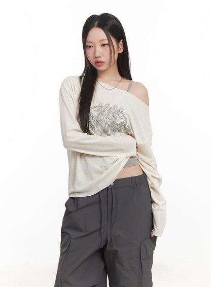 Graphic Off-Shoulder Long Sleeve Top CA518